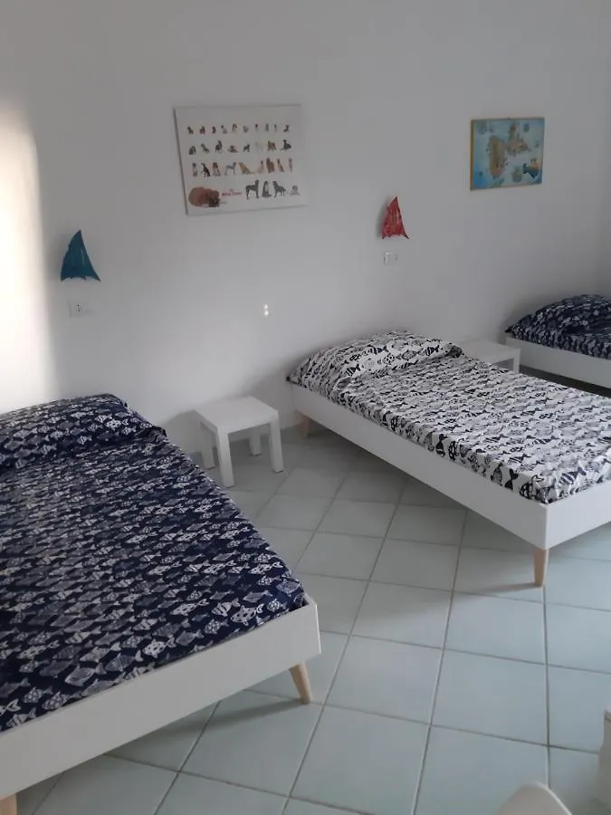 Calarossa Sardinia Apartments ايزولا روسا 0*,  إيطاليا