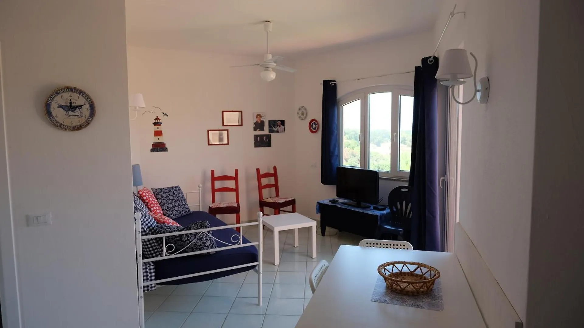 Calarossa Sardinia Apartments ايزولا روسا