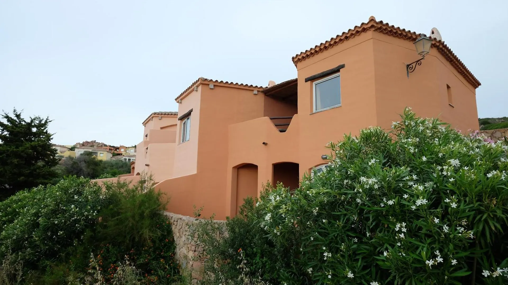Semesterbostad Calarossa Sardinia Apartments Isola Rossa  Italien