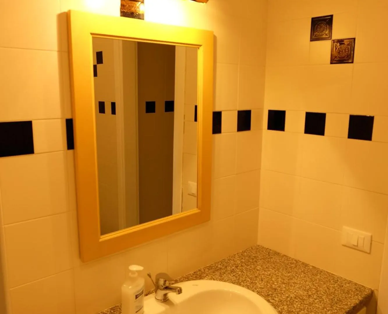 Calarossa Sardinia Apartments ايزولا روسا 0*,  إيطاليا